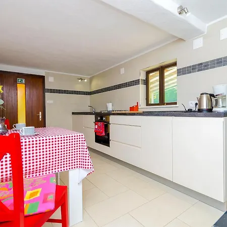 House Stella Vinišće