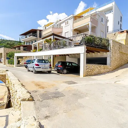 Vikendica House Stella