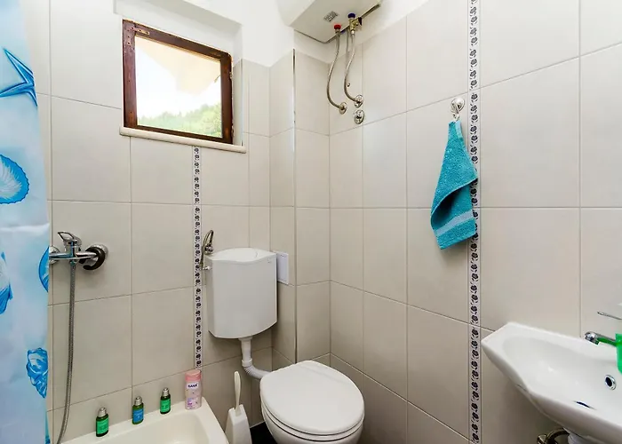 House Stella بيت للعطل *