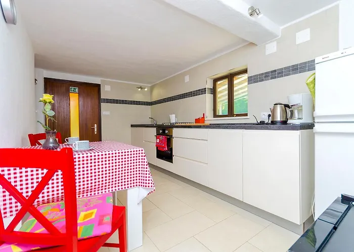 House Stella Vinišće